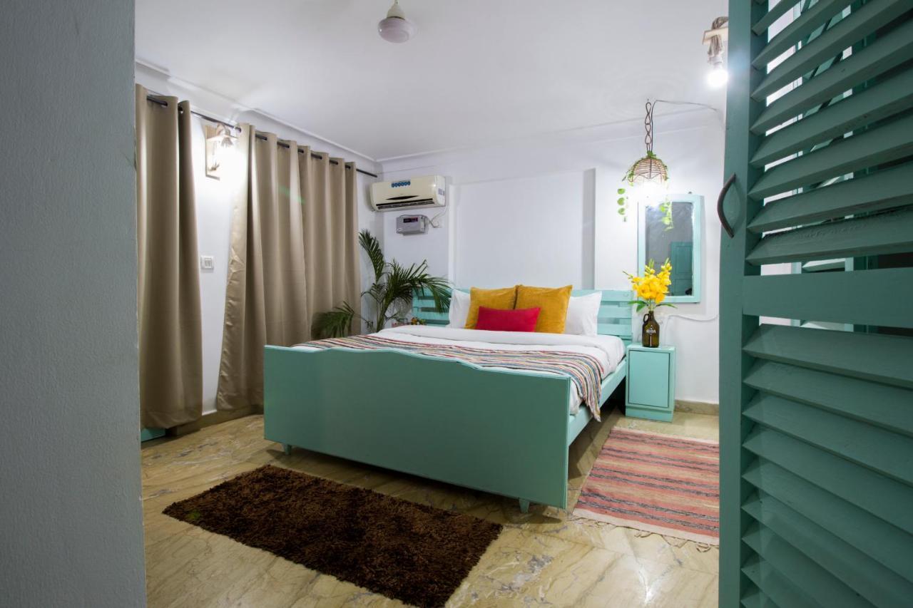 The Turquoiise House Hotel Morjim Eksteriør billede